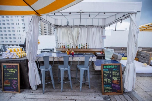 Catalina Hotel & Beach Club image 22