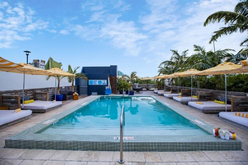 Catalina Hotel & Beach Club image 26